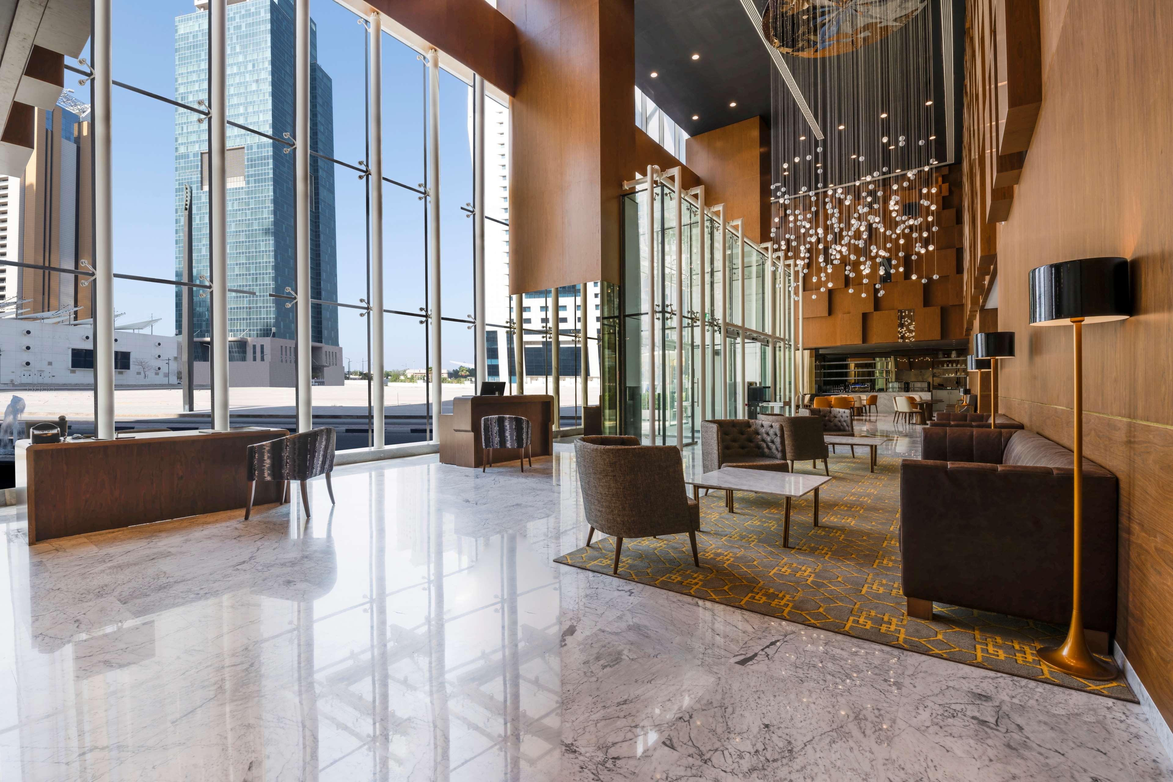 Aleph Doha Residences, Curio Collection By Hilton Εξωτερικό φωτογραφία The lobby of the hotel