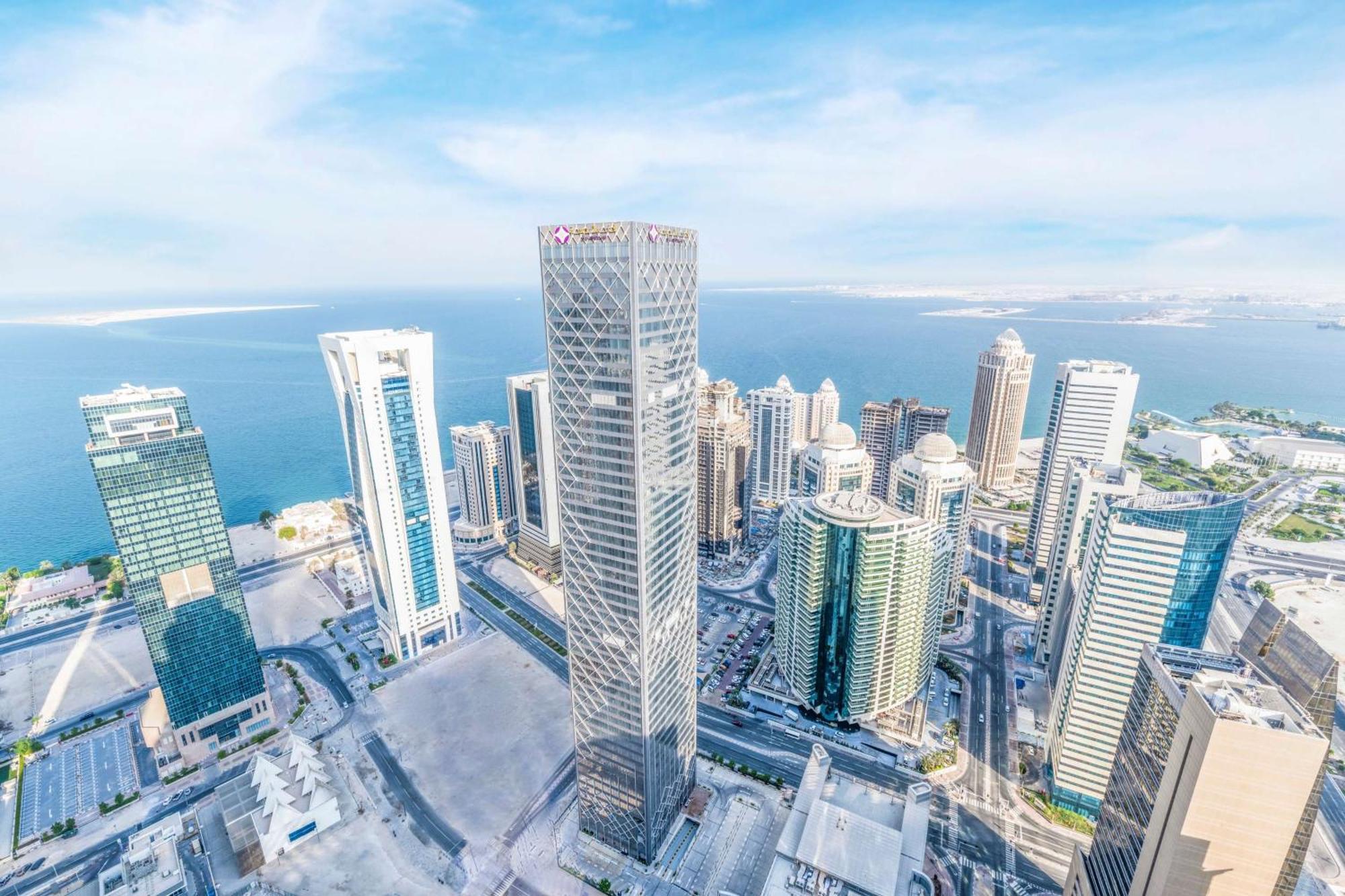 Aleph Doha Residences, Curio Collection By Hilton Εξωτερικό φωτογραφία Aerial view of the West Bay district
